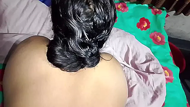 Sanjida Bhabi's Big Breasts