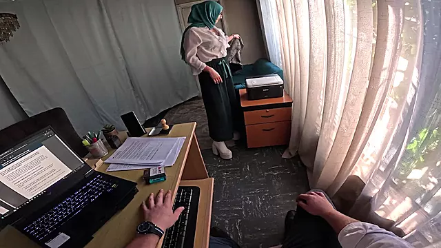 Výstřik Na Amatérku, Amatéři Pár, Amaterske Milf, Hluboky Vystrik, Brýle Výstřik, Výstřik Zralé Ženy