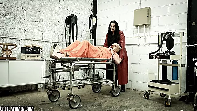 Rollenspiele, Ponheta Femdom Bdsm, Leder Bdsm, Krankenschwester Bondage, Female Domina, Femdom Extrem
