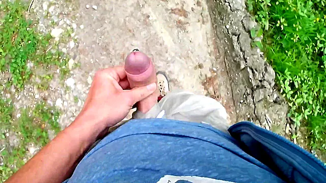 Handjob Kontol, Kontol Vs Susu, Tindik Penis, Coli Outdoor, Tindik Susu, Kontol Gede Banget