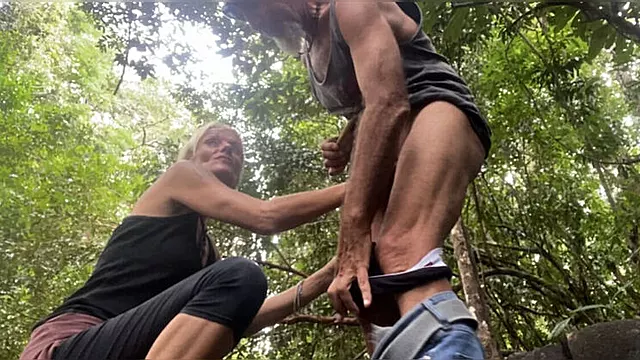 Boquete Amador, Européia Loira, Boquete Porra Garganta, Esposa Garganta Profunda, Esposa Feito Em Casa