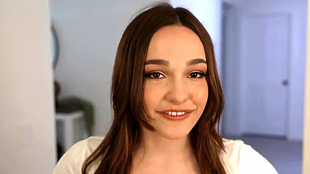 Rissa Maxx is going to fuck a literal scarecrow