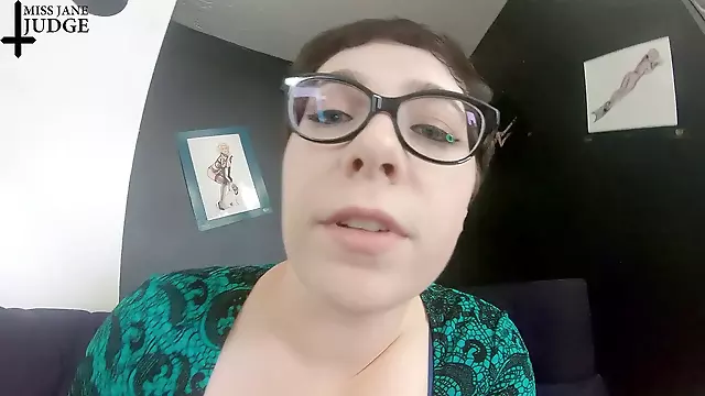 Ponížení Chodidla, Mega Kozy, Chodidla