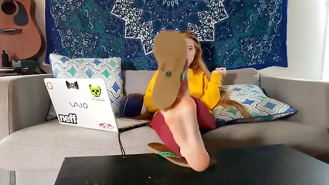 Feet soles, soles
