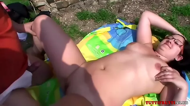 Grosse Brüste In Strümpfen, Amateur Brünette, Sperma Auf Titten, Amateur Mit Big Toy, Amateur Strümpfe