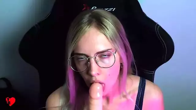 Babe U Guzu, Veliko Dupe Mlade, Veliki Kurac Teen, Pusenje Kurca Sa Naocarama, Solo Matorke