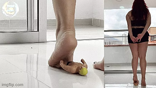 Kemény Nő, Női Láb, Durva Fetish, Lábfétis, Fétis, Fetis Úrnő, Élelmiszer A Lábon, Foot Fétish Öreg