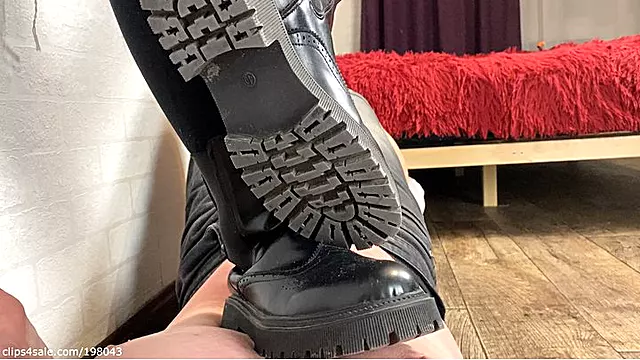 Amatør Støvler, Fetish Amatør, Ydmygelse Amatør, Amatør Kysser, Amatør Smertefuld, Sko Fetish