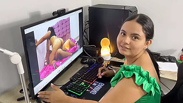 Amateri, Realno Cucold, Prskanje Iz Picke, Ker Jebe Zenu, Mama, Tvrd Sex, Amateur Couple Mature
