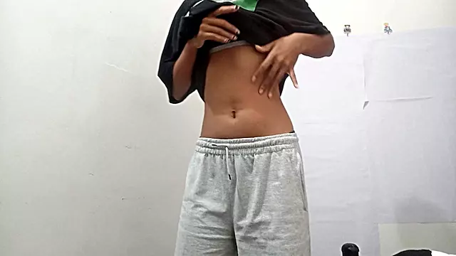 Showing Assets.. Big Boobs, Showing Pussy And Boobs