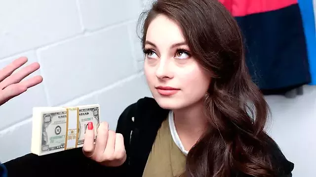 Nohy, Vystrika Na Oholenou, Tetovat Prsa, Zezadu, Ve Stoje, Kozy, Legíny Honění, Reverzní Cowgirl