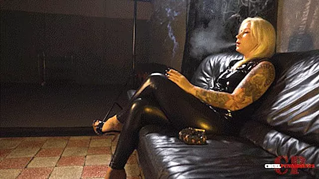Hardcore Domina, Femdom Rugueux, Cruel Maîtresse, Femme Dominatrice, Misstres Femdom, Hard Fetich