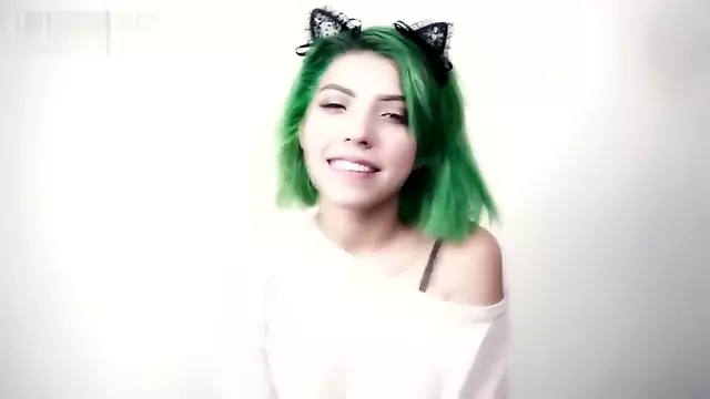 Alternative girl Strip
