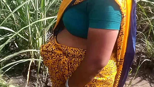 सेक्सी 18 साल, भारतीय आंटी गाड़, कुत्ता सेक्सी कुत्ता सेक्सी, बुडिया की चुदाई, देसी बीवी, गांव में भारतीय