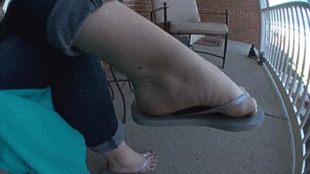Gewölbte Füße, Dangle Feet, Will Nicht, Fussfetisch, Füße, Bbw Füsse, Fußfetisch Pov, Alt Fussfetisch
