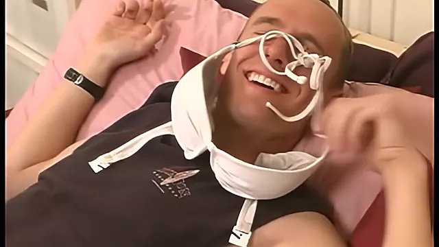 ۱۸ سال نو جوان, سکسی امریکایی, زن و شوهر امریکای, دختر زیبا, زوج با نمک, ۱۸ساله ناز, بفتبذ, کس نمایی کم سن