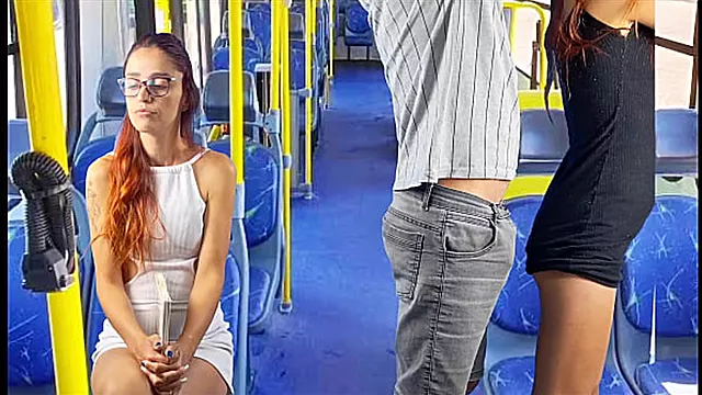 Etek Fetiş, Kamu Yanıp Sönen, Elleme, Real Kamu, Real Flashhing, Gerçek Taboo