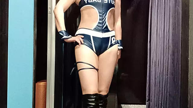 Japanski Milf, Asian Zrele, Asian Stopala, Azijatkinja, Stopala U Patikama, Milf, Matorke, Stopala