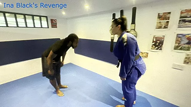 Ina vs Kyd in GI Feet