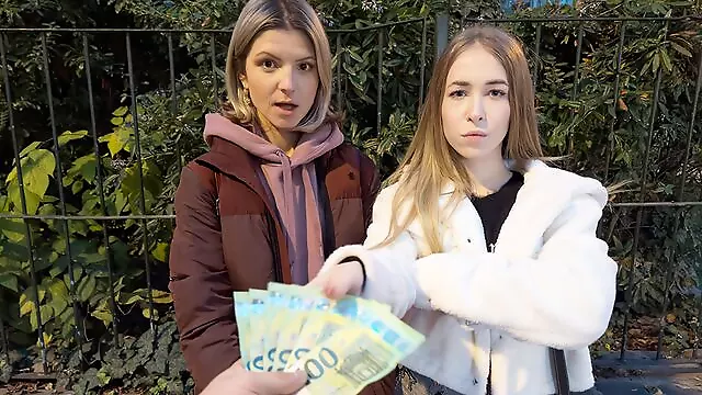 Balaca Sik, Balaca Döşlər, Döş, Oz Ozunu, Qoca, Yeke Sik Sex, Sik