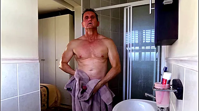 Bilik Belakang, Locker Bathroom, Mandi Dalam Bilik Air, Bilik Mandi