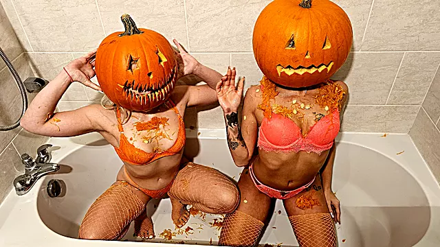 Amateur Salle De Bain, Amateur Britanique, Couples Amateurs, Lesbienne Amateur, Amateur Lingerie