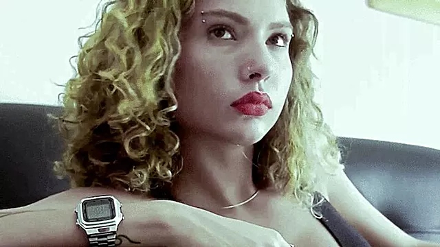 Smoking Girl Misty 120's Model Fernanda Video 0032