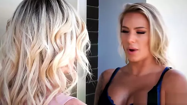 قضيب كبير امناء الوجه, مخنثت الديك, سحاقيات نهود كبيرة, زب بين بزاز, مخنثة رجل الديك Porno