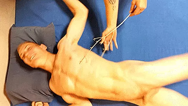 Klassiker Penis, Penis Und Hoden Bemalen, Penis Kitzeln, Kitzeln Mann, Erotischepenisbilder