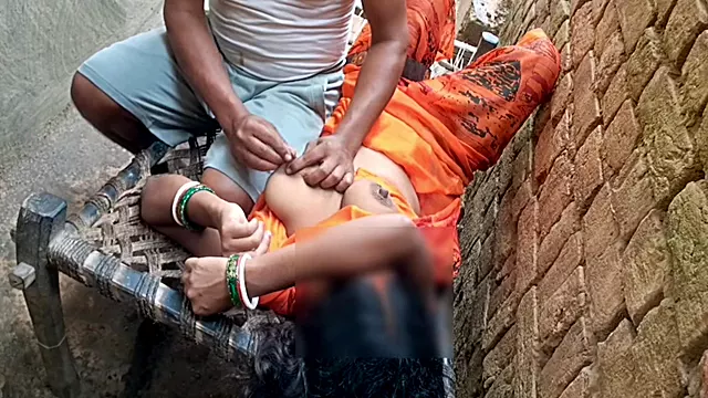 Hot Desi Indian Couple