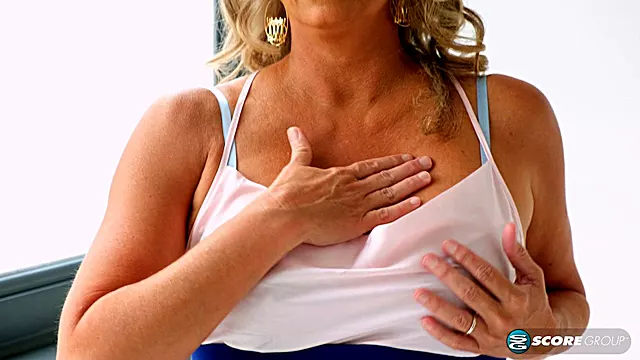 Velká Prsa Zrale, Nejlepší Kamarádka E Velkýma Kozama, Mrdani Blondýny Podpatky, Blonďatá Milf Sólo