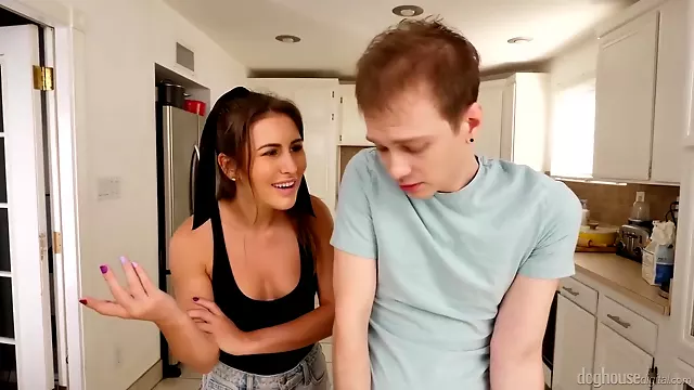 Velky Penis, Lizání Kundičky Brunetka, Péro, Krasne Brunetky, Krásky, Fetiš, Lizani Kundicky Chlupate