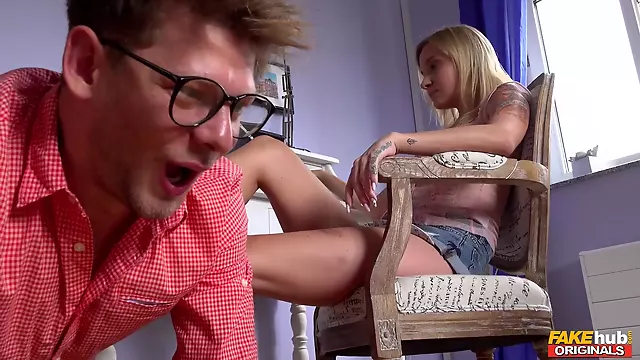 Pocurana Blondyna, Blondýna Na Koni, Tvrdý Sex Péro, Kohout Jízda, Pornoakce, Angel Piaff