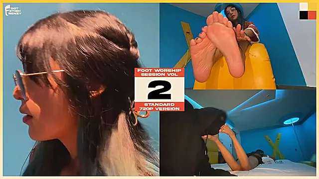 18 YO OTAKU MEXICAN BEAUTY GETS HER FEET LICKED AND TOES SUCKED - FOOT WORSHIP SESSION VOL 2 - MAYA - ACT I & II - STANDARD - 720P