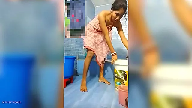 देसी भारतीय, देसी बाथ, Hindi नहान, देसी बूब्स, नहाती लडकी, अकेले लडकी की चुदाइ, भारतीय लड़की, ओल्ड इन्डियन Xxx