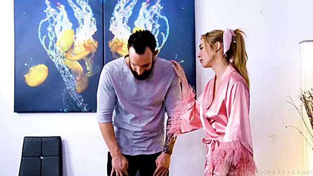 Masiranje Pa Jebanje Bakice, Gole Babe, Masaza Kurca, Prst U Penisu, Prst U Usta, Veliki Kurac