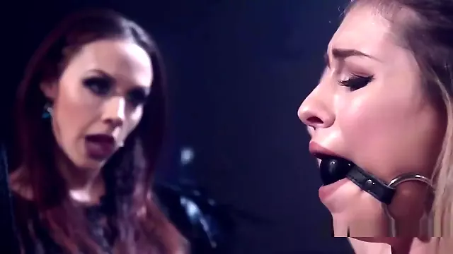 Femdom Fétichisme, Lesbienne Ass Fetish, Lesbienne Toying Ass, Lesbienne Timide, Lesbienne Sextoy
