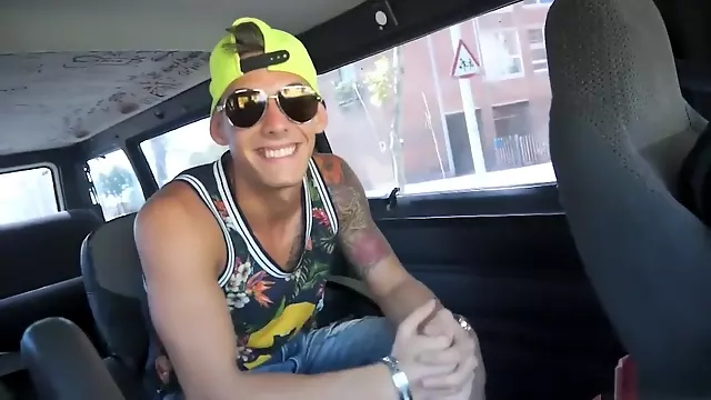 pollon pa la morena en la folloneta