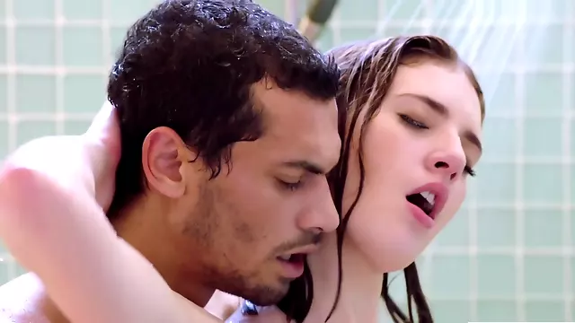 Oriasi Fasszal A Tinit Bassza, Kis Fasz Vs Nagy Fasz, Tini Nagy Fasz, Mell, Interracial Tini