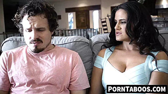 Voglia Di Cazzo Anal, Bellissima Anale, Cazzi Grosse Sborrate In Bocca, Grande Cazzo In Bocca