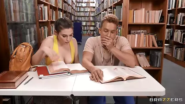 Skodeng, Payudara Dan Burit, Milf Awek, Perpustakaan, Awek Cantik, Batang Besar Gila, Kaki Seksi