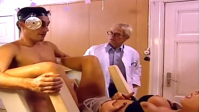 Ginecologo Vintage, Sesso A Tre In Ufficio, Sesso A Tre Vintage