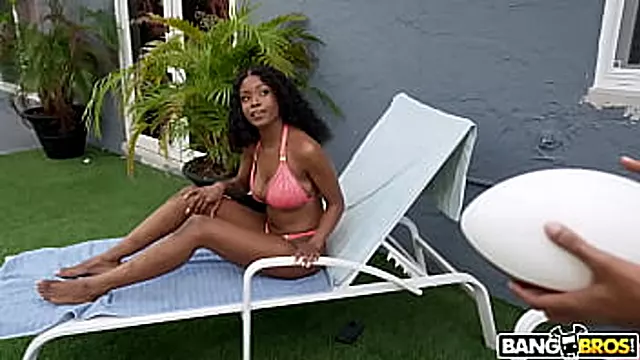 Schwarze Frau Anal Gefickt, Brünette Anal, Große Brüste Anal Cowgirl, Kleiner Arsch Anal