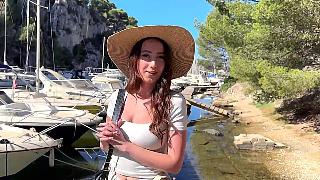 Amatör Esmer, Milf Amatör, Büyük Memeli Esmer, Esmer Milif, Iri Iri Memeli Olgun Bayanlar Ve Sex Videoları