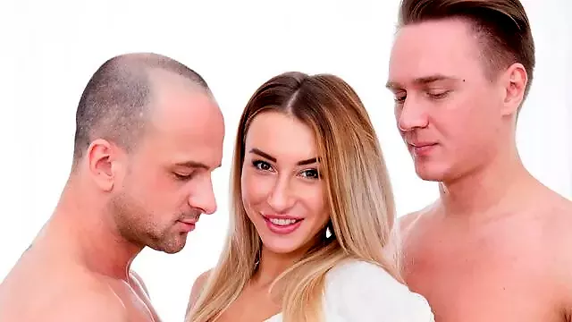 Katrin Tequila is addicted to DP