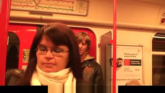 Mature Con Giovani, Mamme Tettone, Tettone Mature, Ragazzo Scopa Con Tettona, Mature Tettone