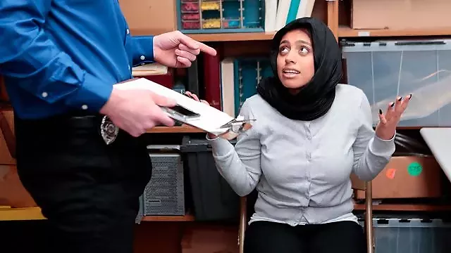 ساک زدن عمیق حلق, جاق بلند, ایستادنی از کون, دختر گاوچران, ایستاده از کون, حلق جوان, خواهربابرادرکوچکترخودش