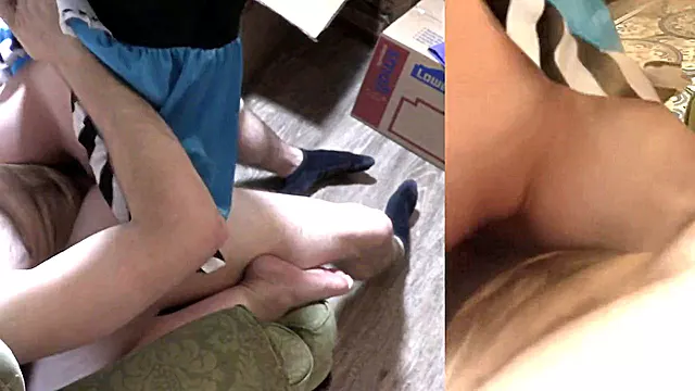 Cazzo Tra Le Tette, Cavalca Cazzo, Cazzo Piccolo, Ragazza Con Piccole Tette, Tette Piccole