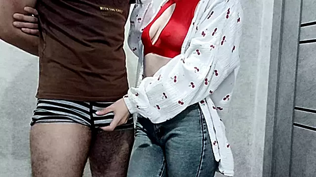 Pollones Amateur, Paja Amateur, Masaje Amateur, Pija Entre Las Tetas, Madura Corrida, Handjobs Masage