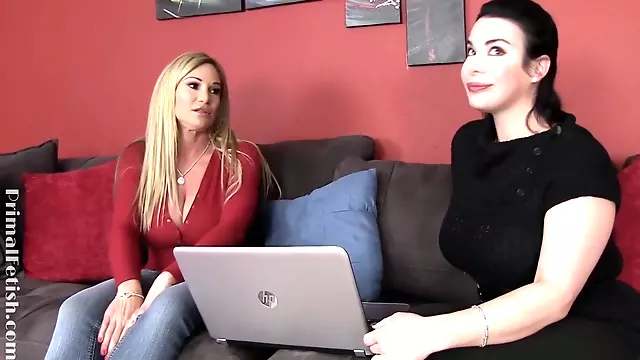 Prsatá Blondýnka, Blondýnky Zraly Zensky, Velke Prsia Zrale Ženy, Kozy, Tvrde Prsa, Velká Prsa Hardcore